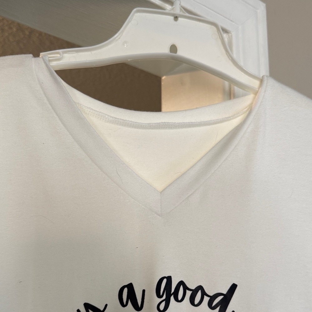 White Graphic T-Shirt with Elvis Design - Picture 2 of 4